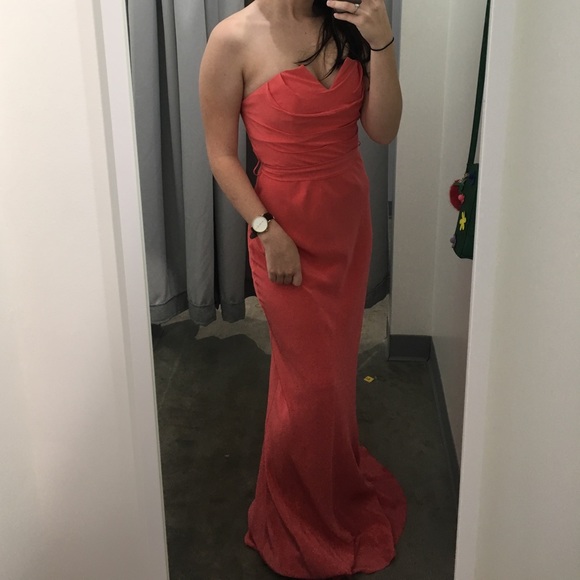 Peach prom dress - Picture 2 of 2